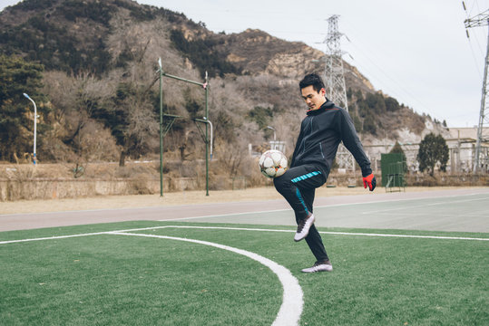 全球最胖靶师的传奇故事与不为人知的辛酸历程